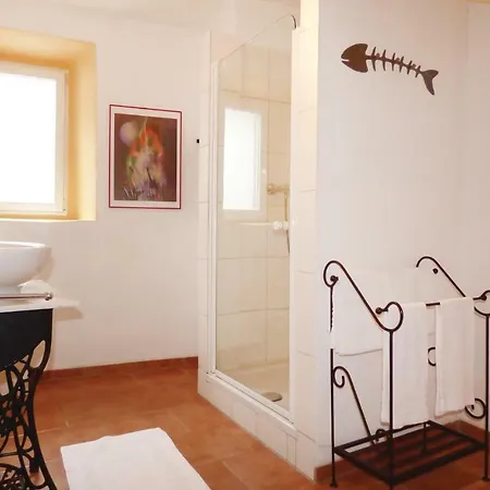Three-bedroom Holiday In